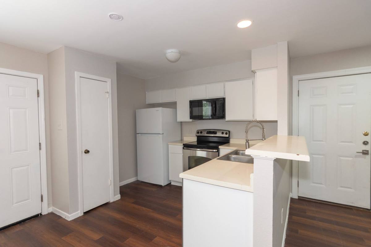 Apartment for rent at 1603 Onion Creek Village Dr, Round Rock, TX 78664