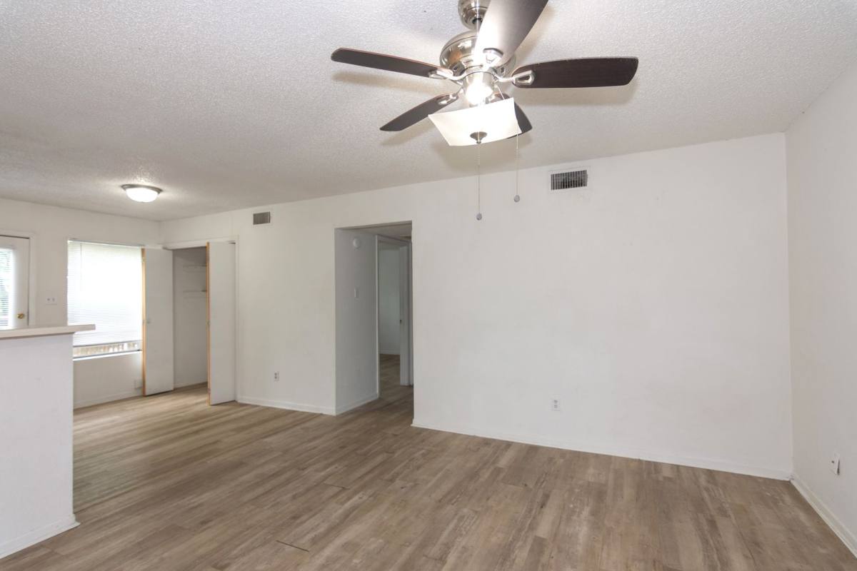 Apartment for rent at 1607 Onion Creek Village Dr, Round Rock, TX 78664
