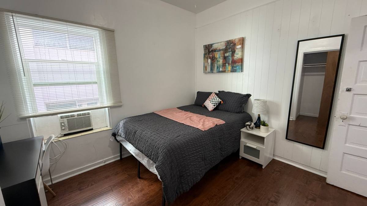 Apartment for rent at 1141 E 500 S, Salt Lake City, UT 84102