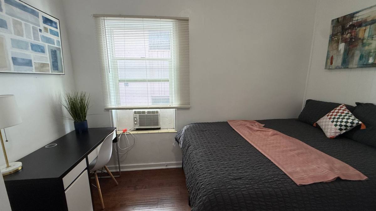 Apartment for rent at 1141 E 500 S, Salt Lake City, UT 84102