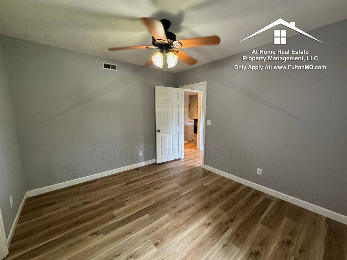 Apartment for rent at 500 Churchill Rd, Fulton, MO 65251