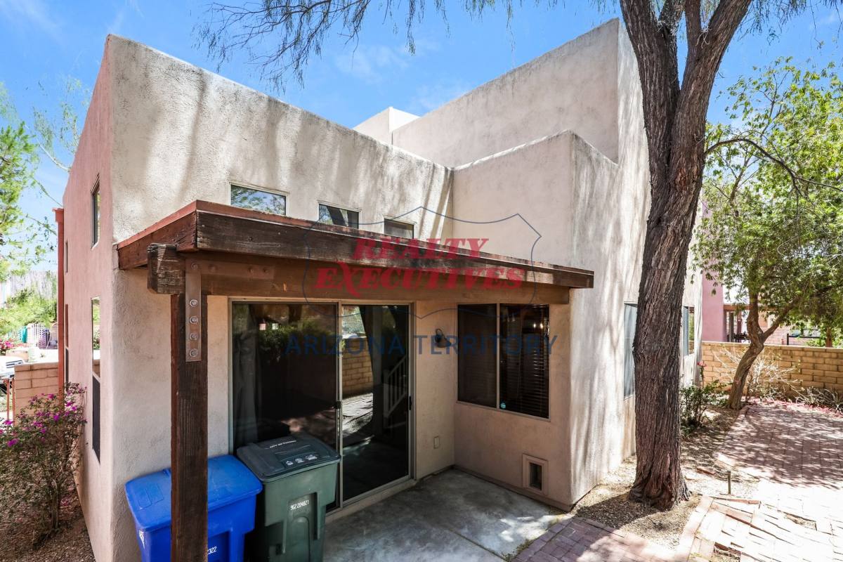 House for rent at 5304 E Calle Vista De Colores, Tucson, AZ 85711