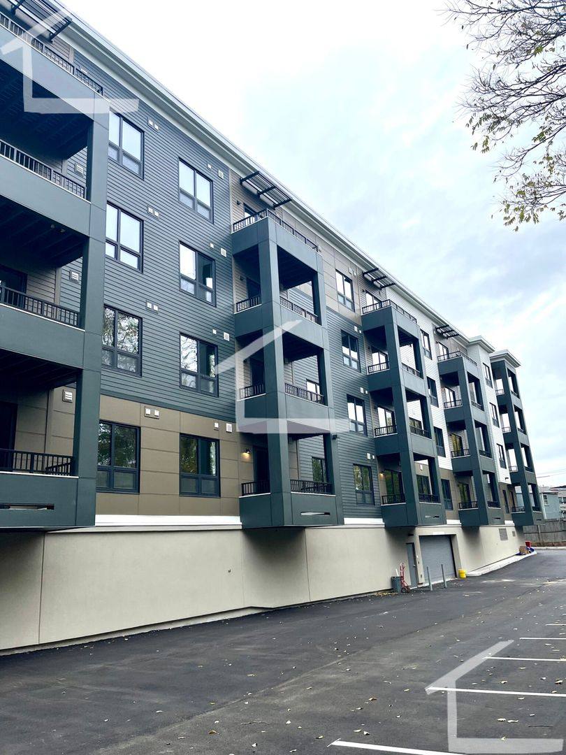 Apartment for rent at 199B Gardner St, West Roxbury, MA 02132
