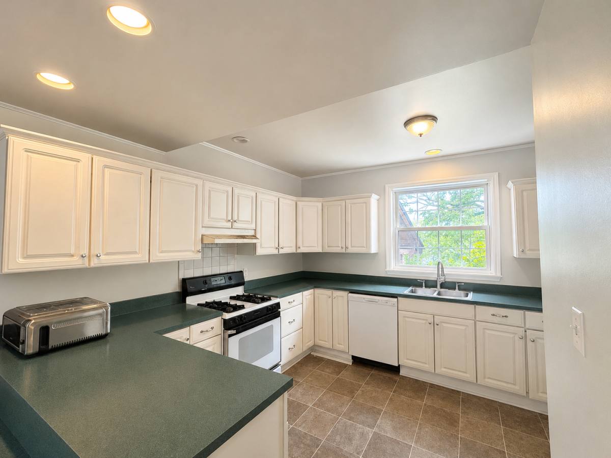 House for rent at 517 Fortune Ave, Cincinnati, OH 45219