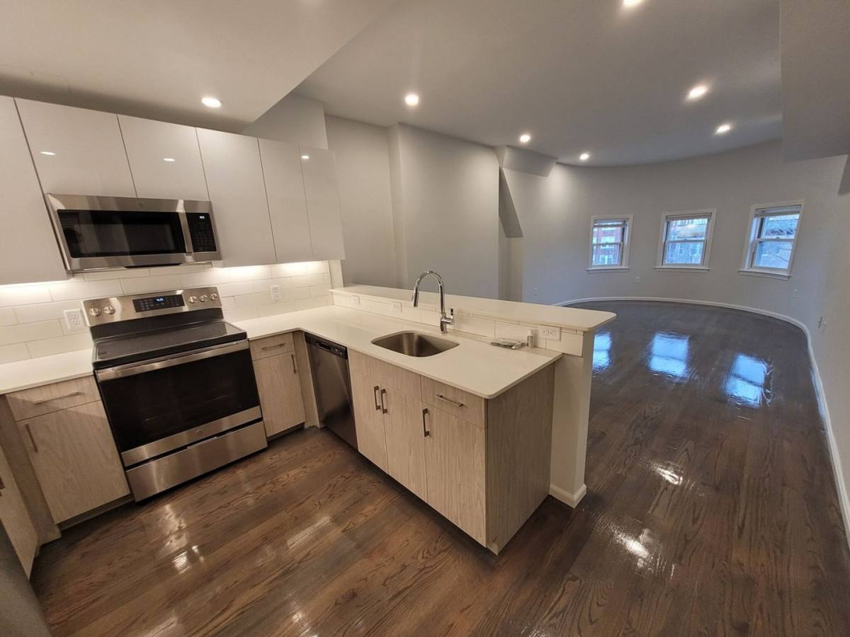 Condo for rent at 1402 Beacon St #4, Brookline, MA 02446