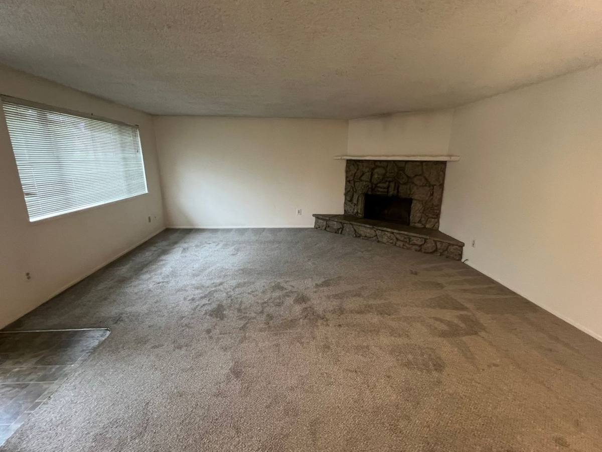 Apartment for rent at 1707 SE 145th Court, Vancouver, WA 98683