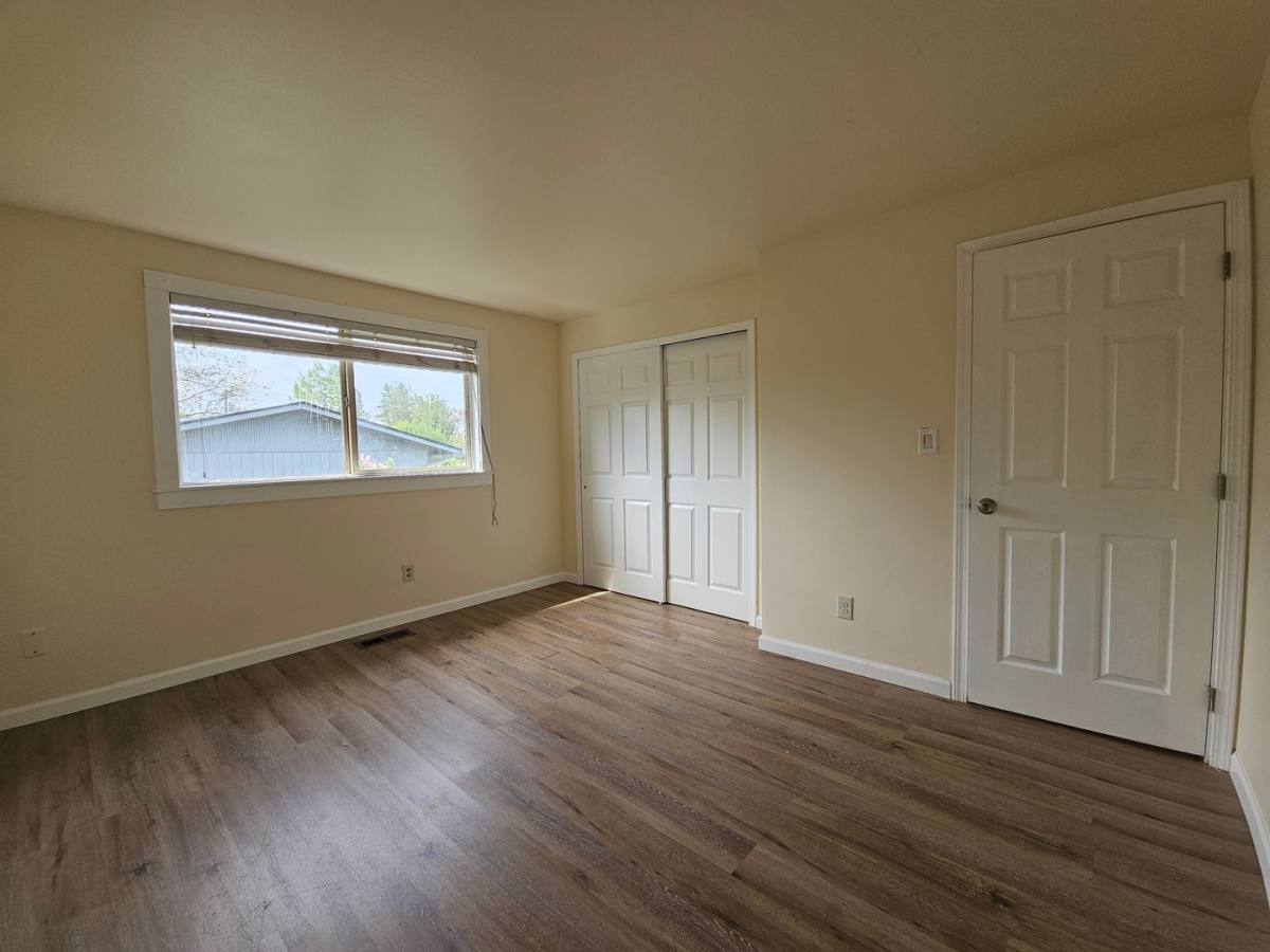 House for rent at 16713 127th Ave SE, Renton, WA 98058