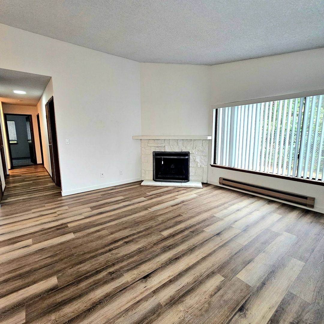 Condo for rent at 26420 Pennsylvania Ave NE, Kingston, WA 98346
