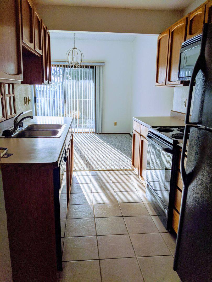 Condo for rent at 26420 Pennsylvania Ave NE, Kingston, WA 98346