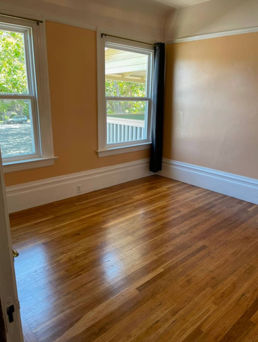 Apartment for rent at 1539 Central Ave, Alameda, CA 94501
