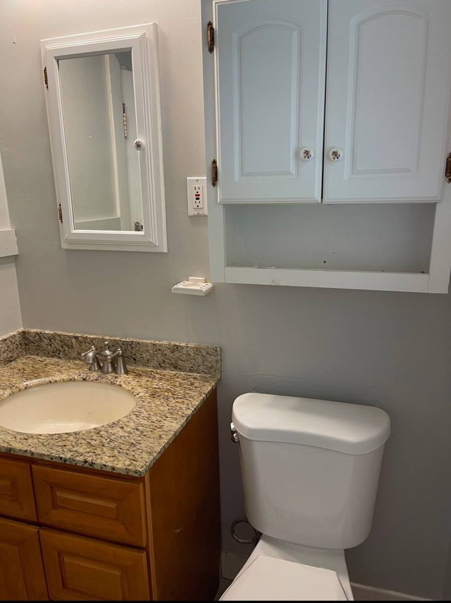 Apartment for rent at 1539 Central Ave, Alameda, CA 94501