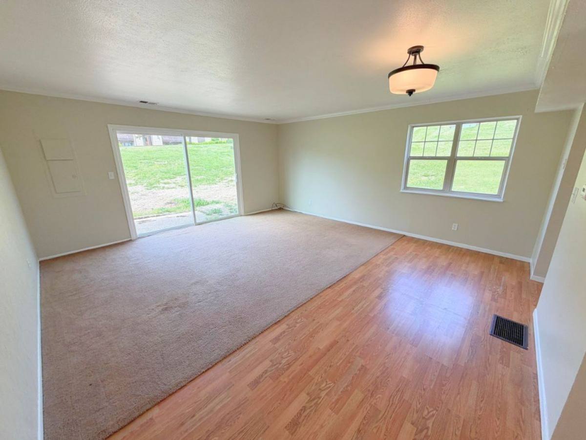 Apartment for rent at 4600A - 4690C Scioto Dr, Steubenville, OH 43953