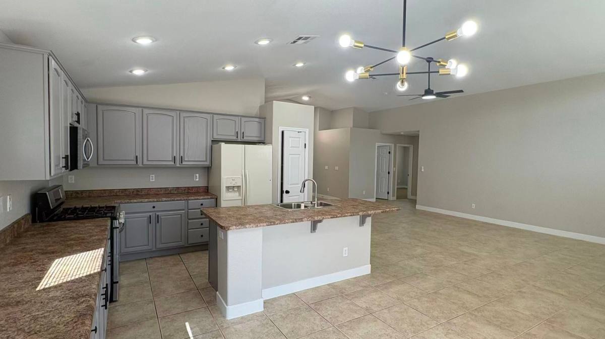House for rent at 5914 Creekside Sands Lane, North Las Vegas, NV 89031