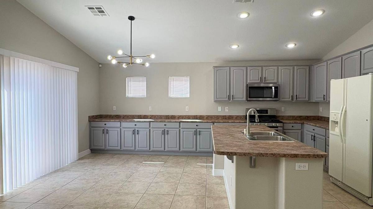 House for rent at 5914 Creekside Sands Lane, North Las Vegas, NV 89031