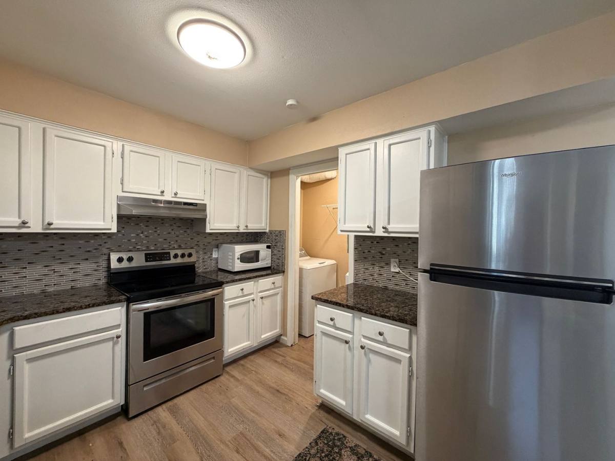 Townhouse for rent at 4226 Walnut Hills Dr, Corpus Christi, TX 78413