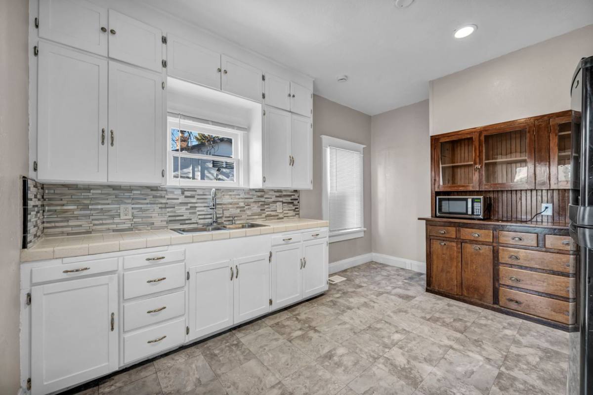 Townhouse for rent at 1637 C St, Sparks, NV 89431