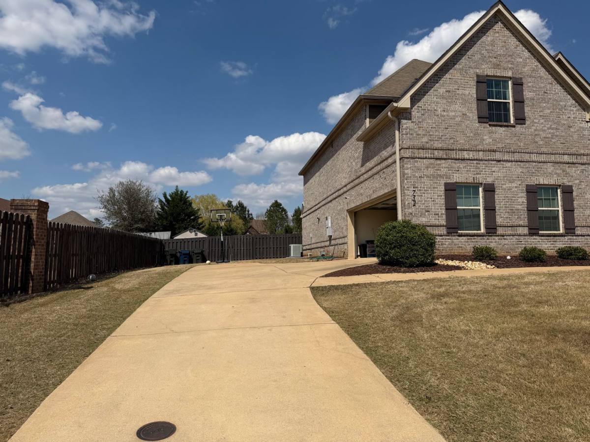 House for rent at 732 Banbury St, Auburn, AL 36832