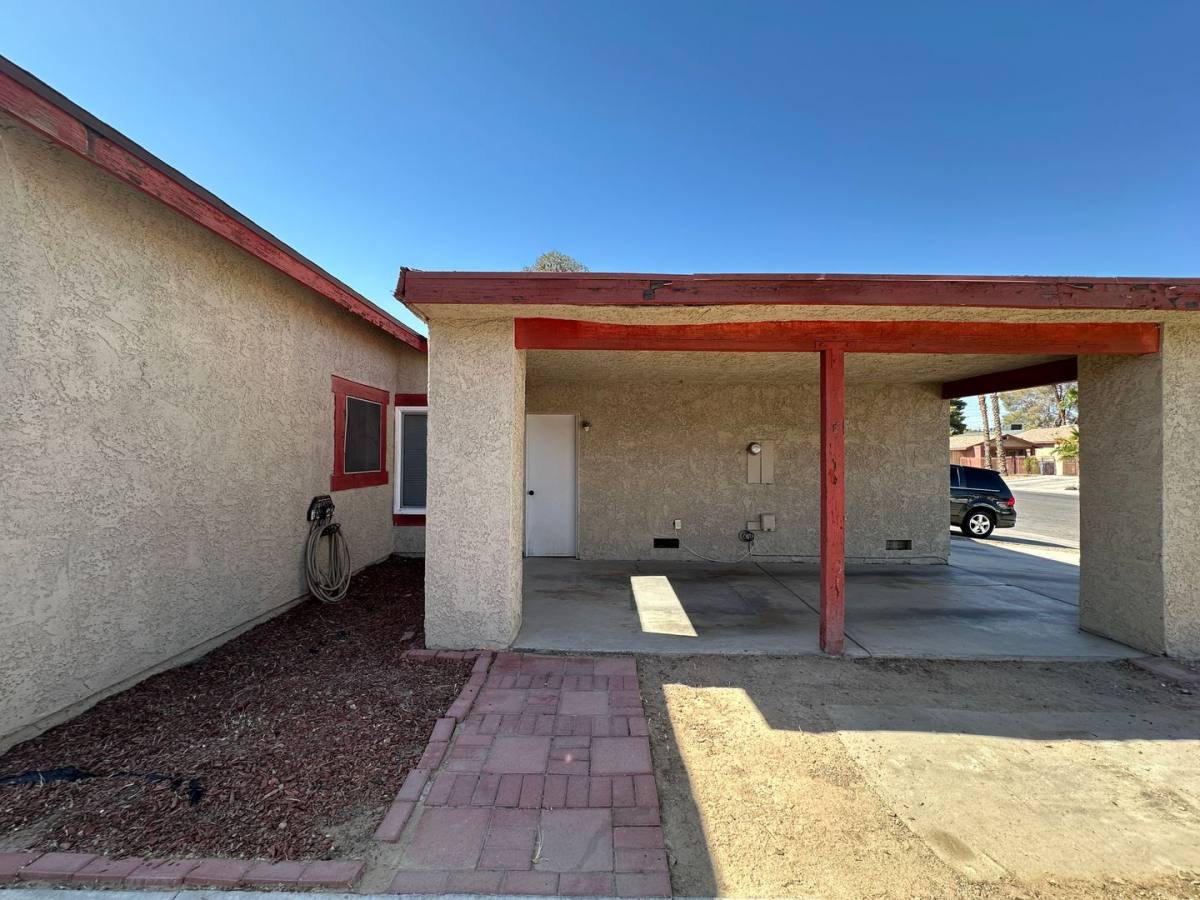 Townhouse for rent at 4000 Calle Paula, Las Vegas, NV 89103
