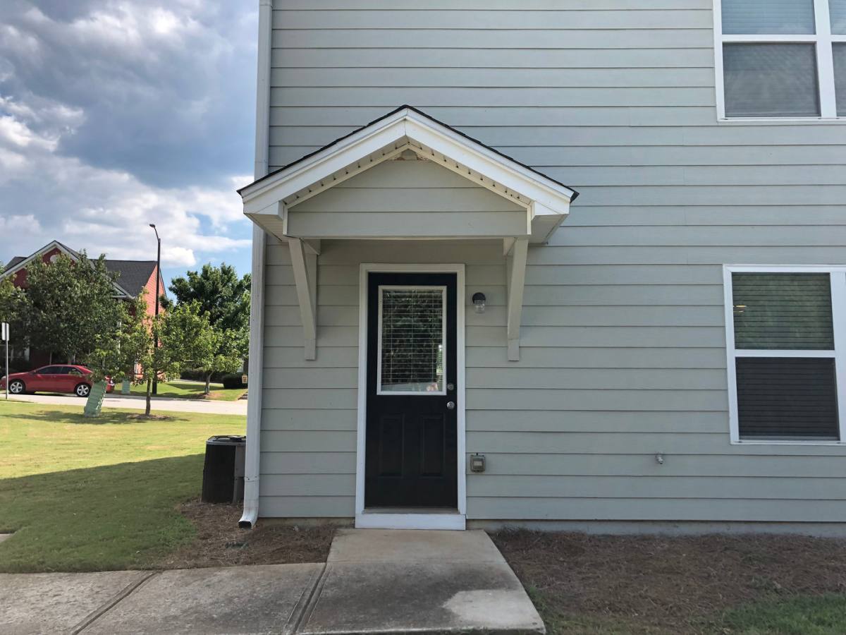 Townhouse for rent at 451 Bridgewater Way, Athens, GA 30601