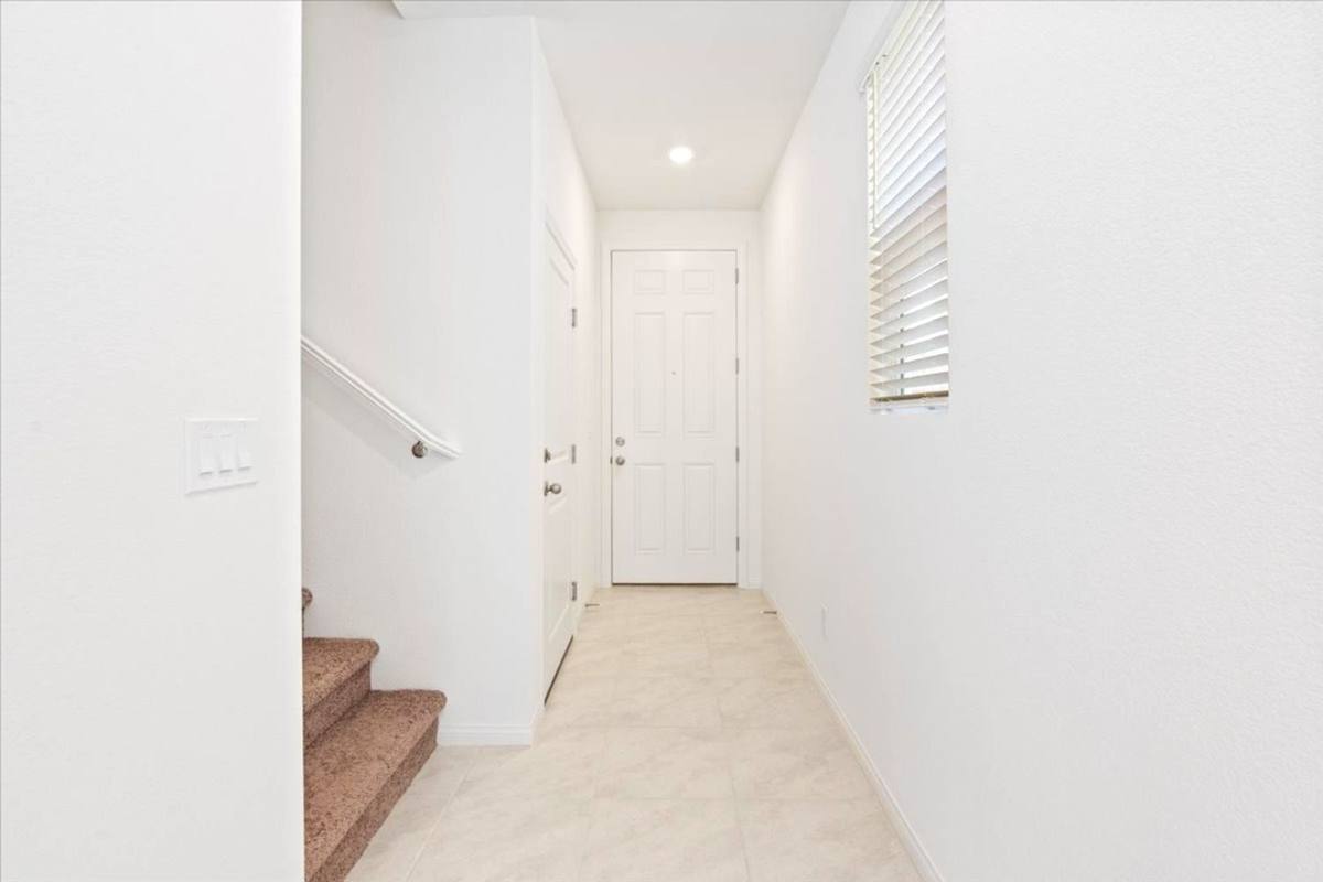 House for rent at 9115 Vesey Ave, Las Vegas, NV 89148