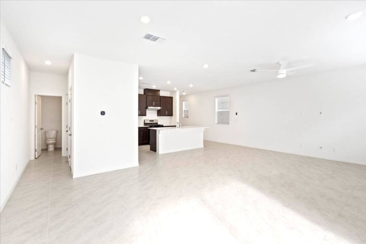 House for rent at 9115 Vesey Ave, Las Vegas, NV 89148