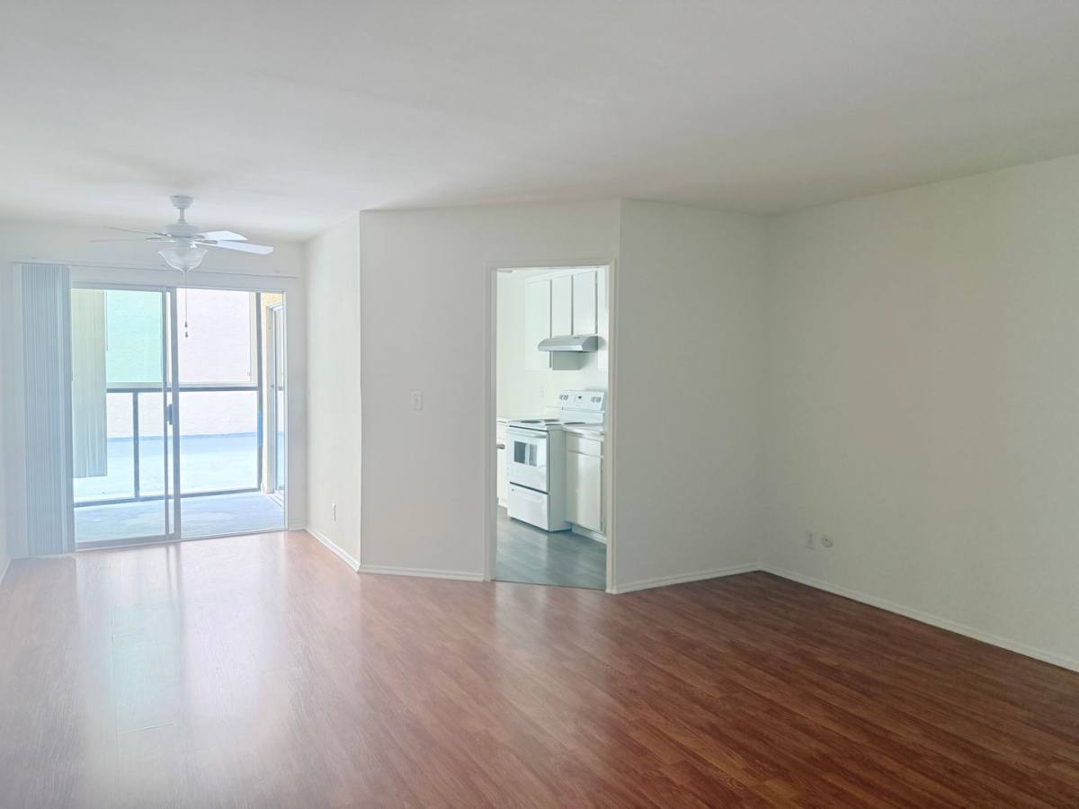 331 S Ardmore Ave, Los Angeles, CA 90020 - Apartment for Rent - Image 3