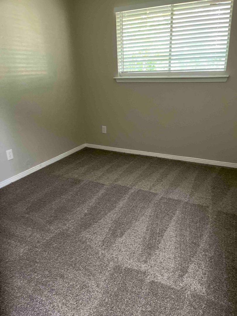 House for rent at 114 Shadybrook Dr, Desoto, TX 75115