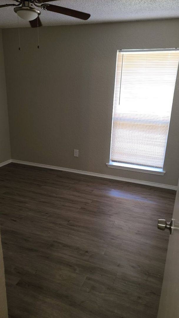House for rent at 8517 Gatlinburg Dr, Fort Worth, TX 76123