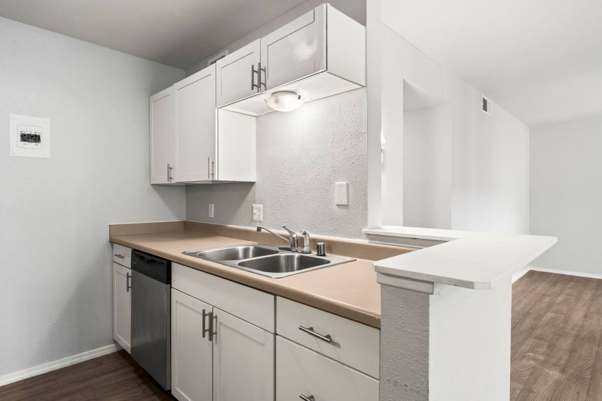 Apartment for rent at 1330 Louisiana Blvd NE, Albuquerque, NM 87110