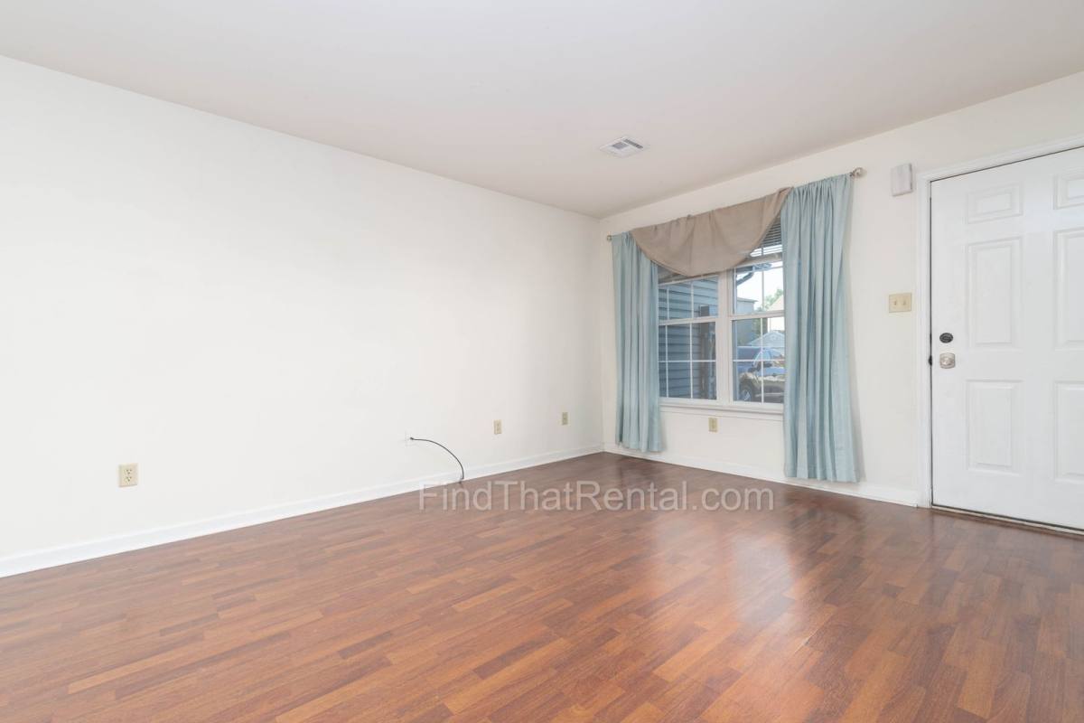 Townhouse for rent at 15 Parker Spring Ave, Carlisle, PA 17013