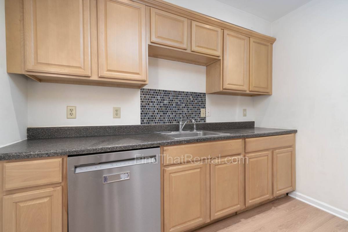 Townhouse for rent at 15 Parker Spring Ave, Carlisle, PA 17013
