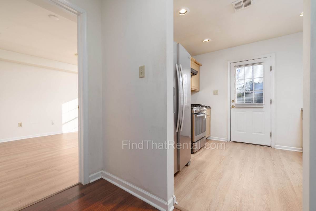 Townhouse for rent at 15 Parker Spring Ave, Carlisle, PA 17013