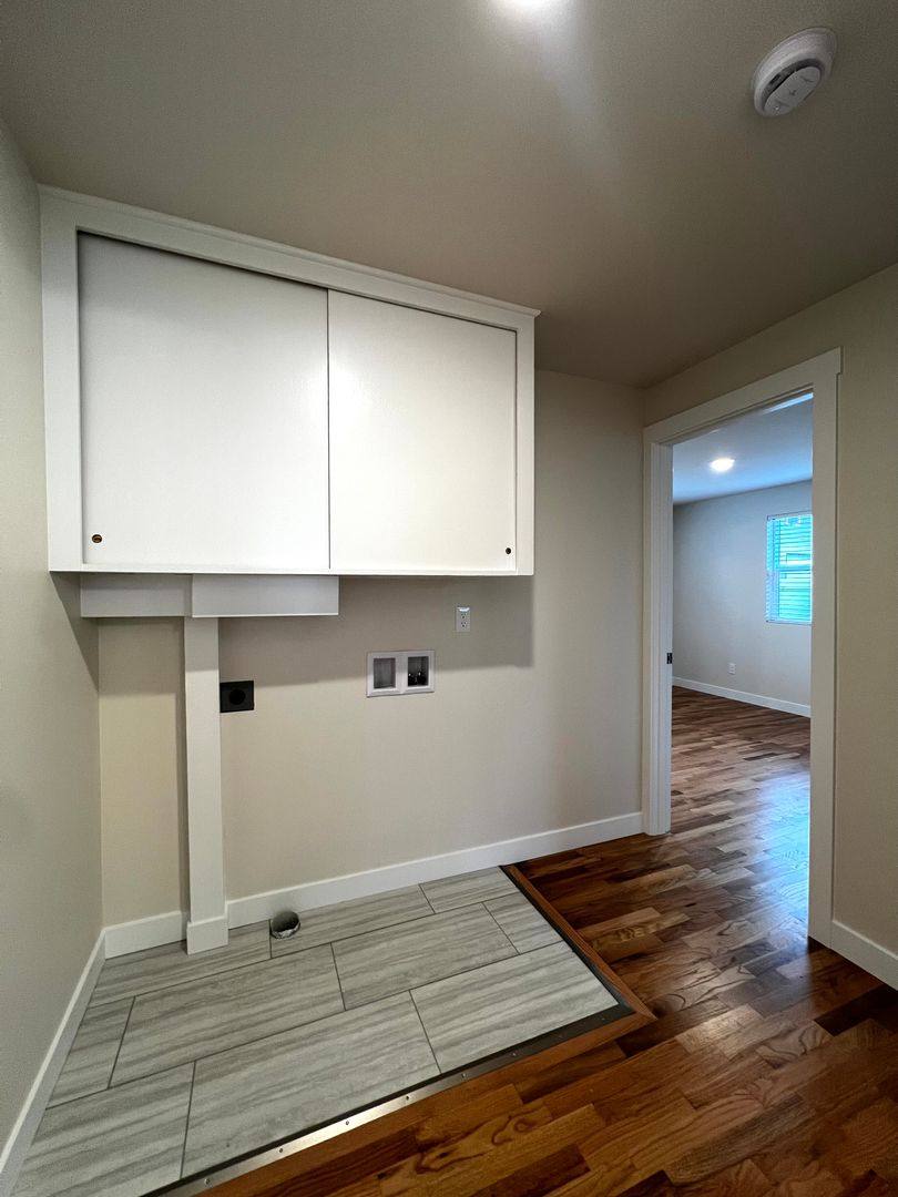 House for rent at 1007 S 50th Ave, Yakima, WA 98908