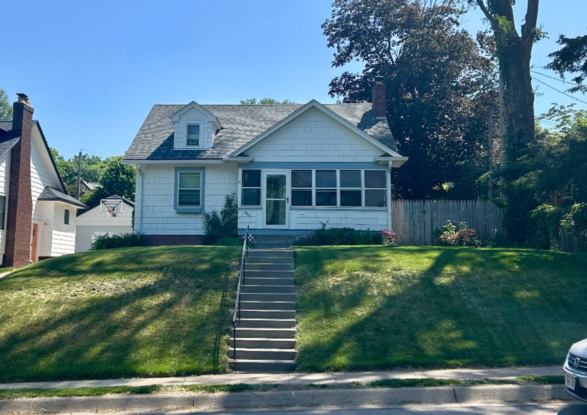 House for rent at 519 S 56th St, Omaha, NE 68106