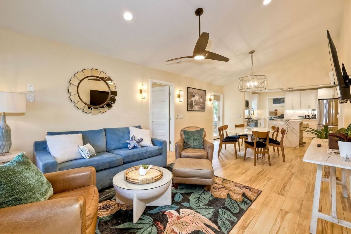 Apartment for rent at 409 N Ditmar, Oceanside, CA 92054