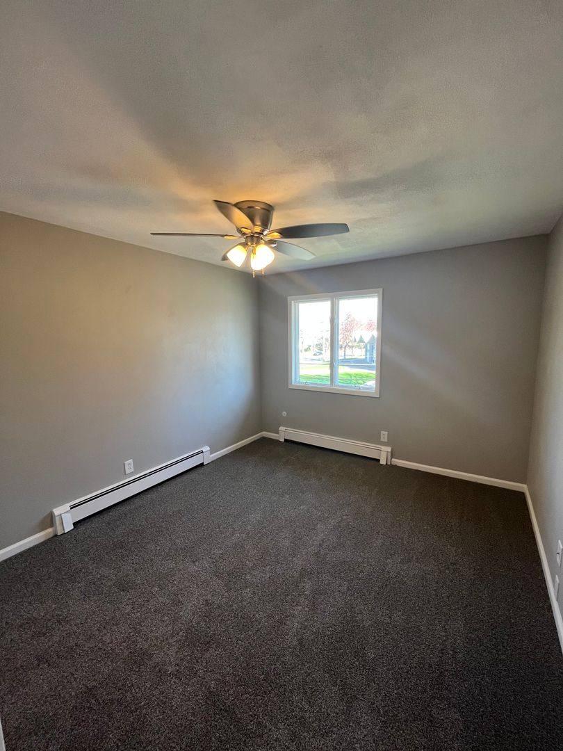 Apartment for rent at 3105 24th St, Rock Island, IL 61201