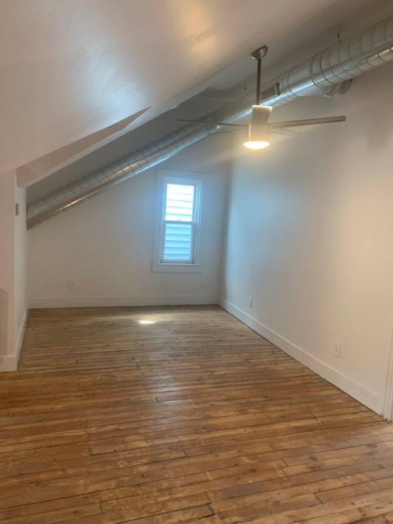 Apartment for rent at 129 3rd St, Pittsburgh, PA 15215