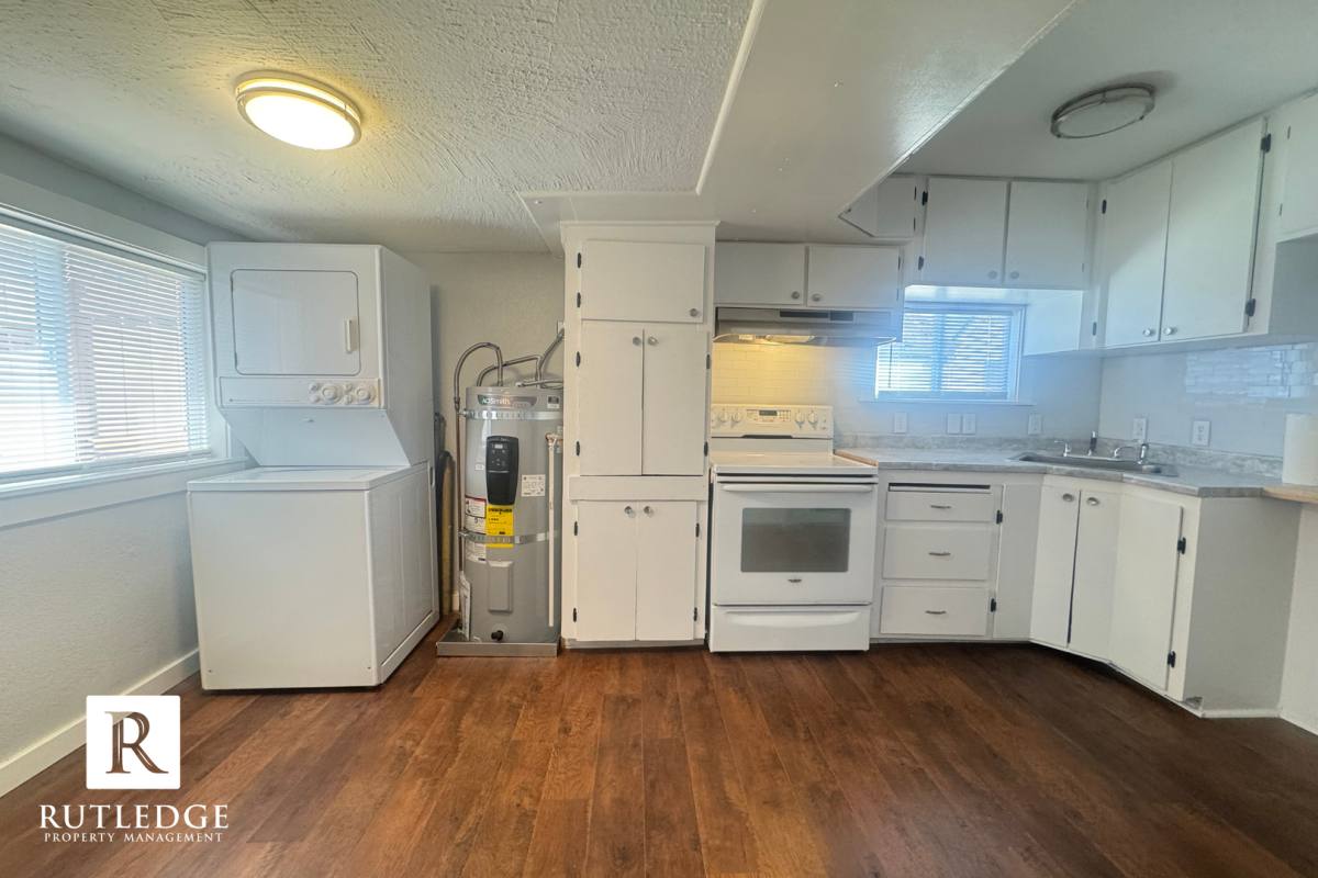 House for rent at 745 Dakota Ave, Medford, OR 97501