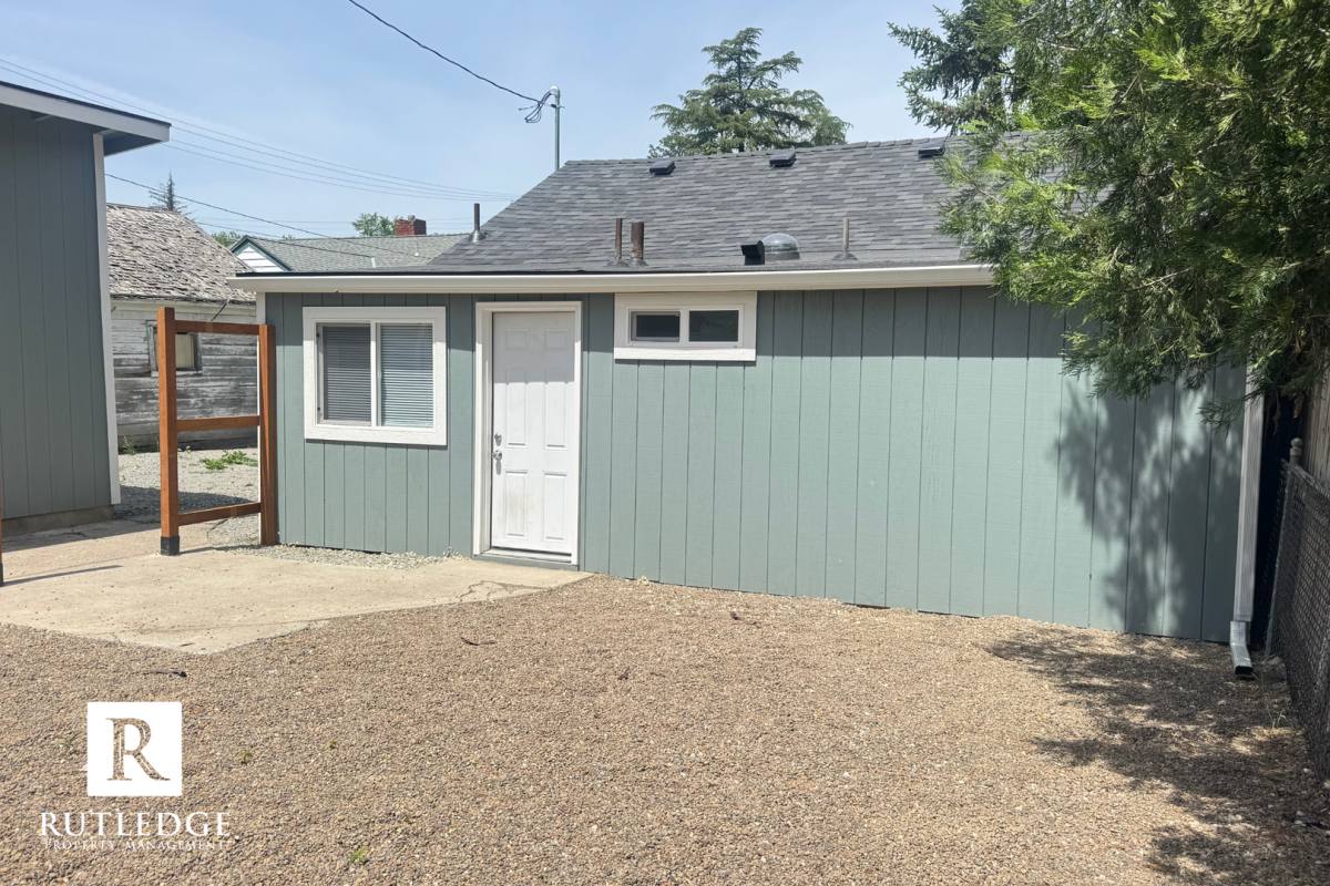 House for rent at 745 Dakota Ave, Medford, OR 97501