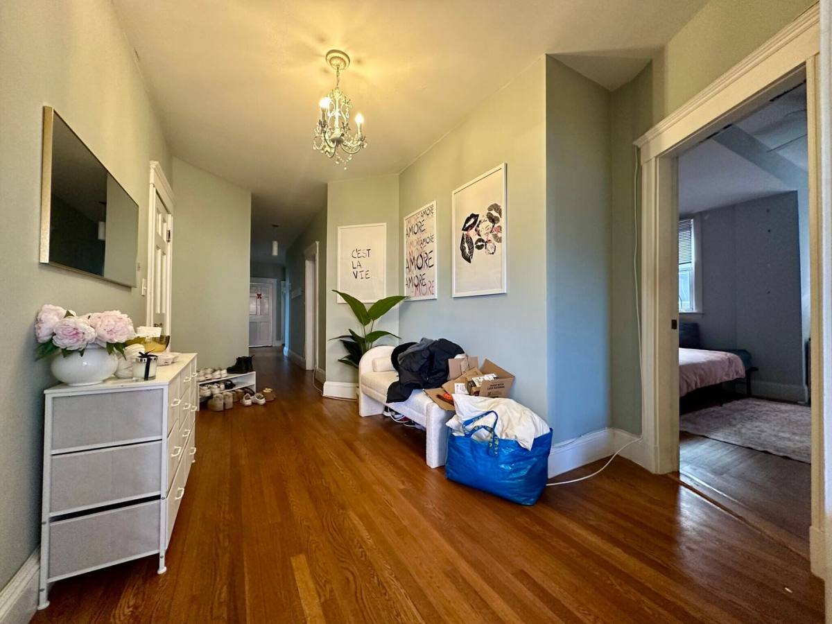 House for rent at 182 Saint Paul St #1, Brookline, MA 02446