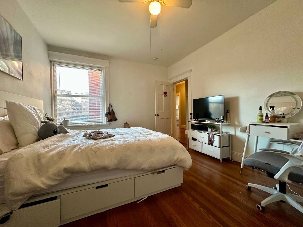 House for rent at 182 Saint Paul St #1, Brookline, MA 02446