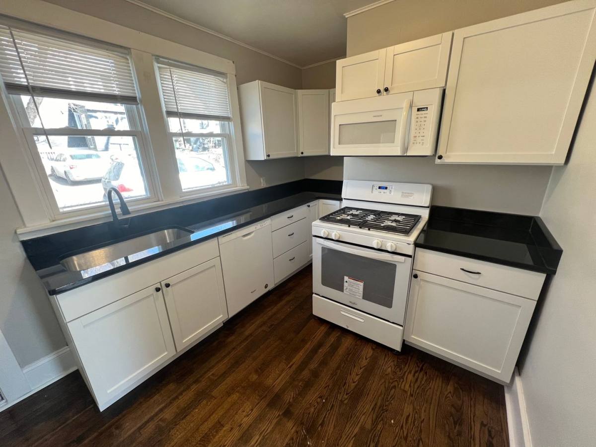 House for rent at 1407 N 31st, Omaha, NE 68131