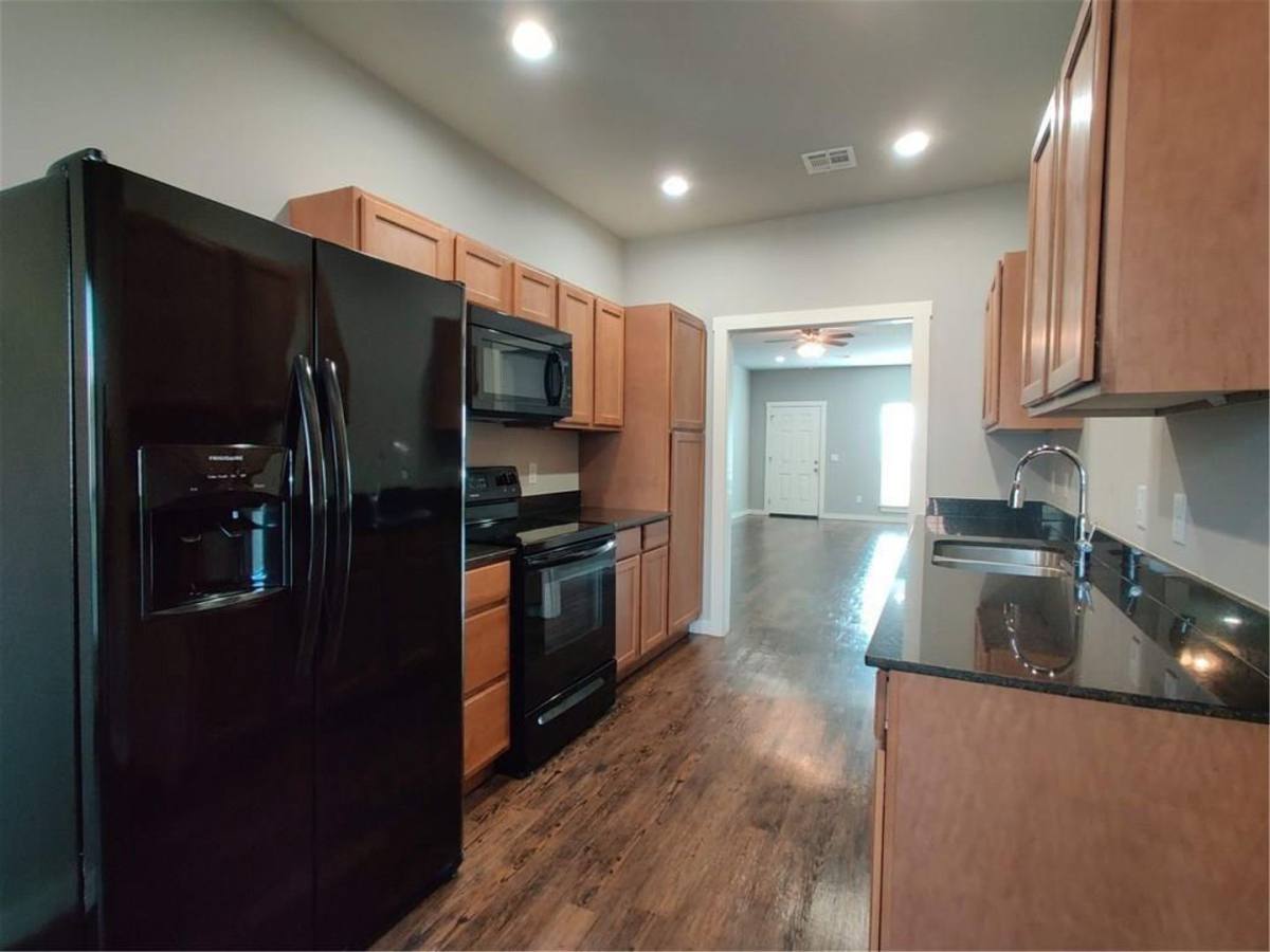 Townhouse for rent at 311 Copper Oaks Dr, Centerton, AR 72719