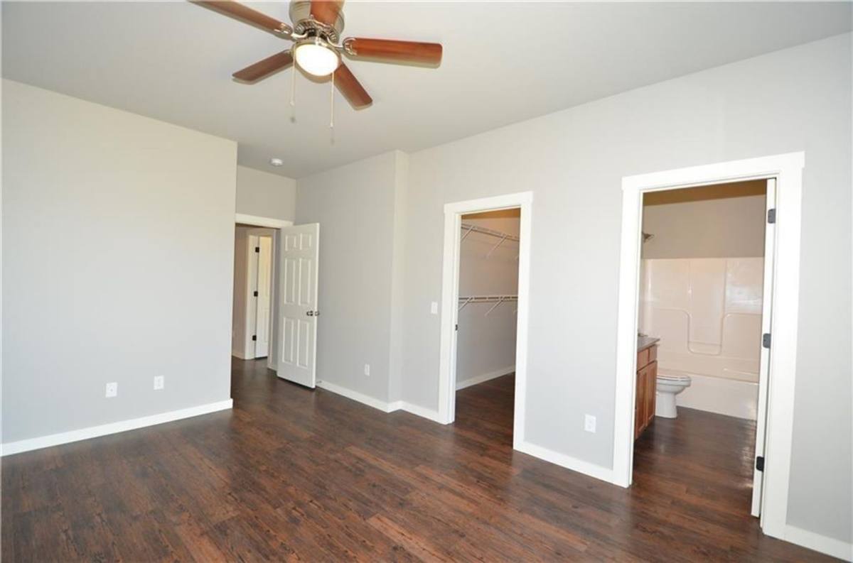 Townhouse for rent at 311 Copper Oaks Dr, Centerton, AR 72719