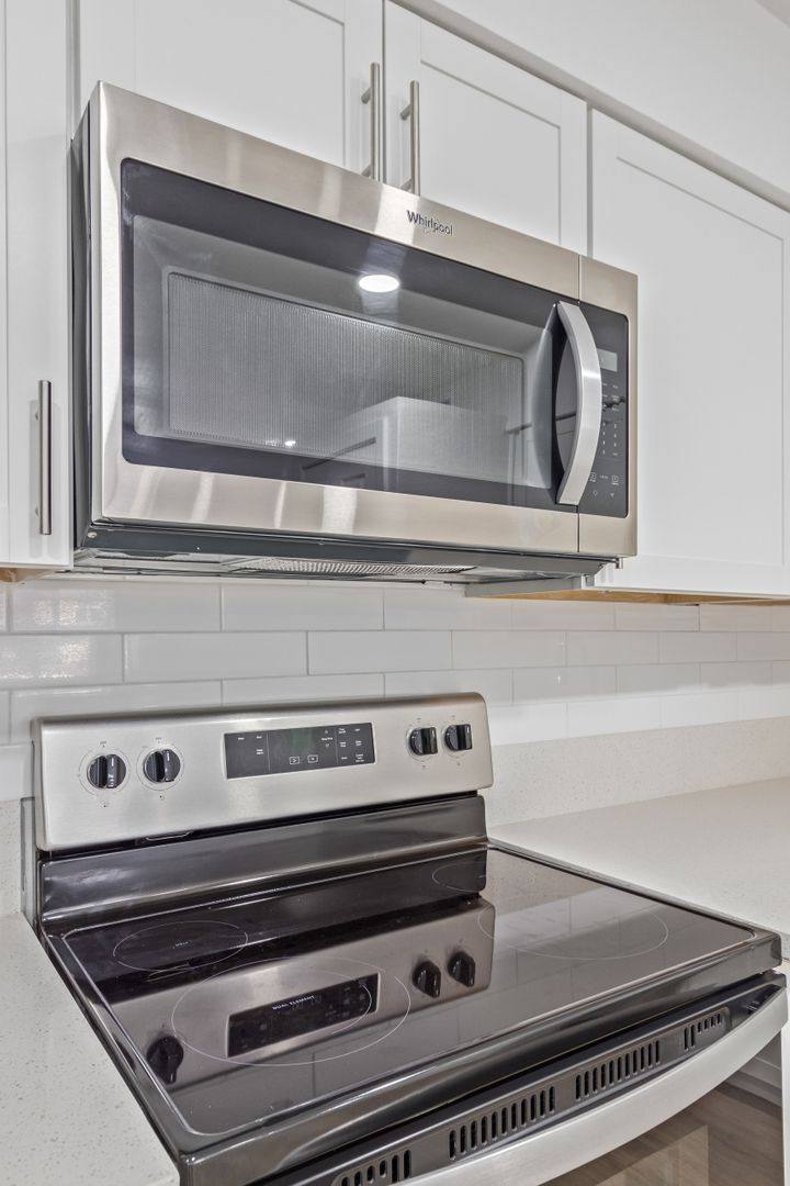 Apartment for rent at 1727 & 1801 W Cholla St, Phoenix, AZ 85029