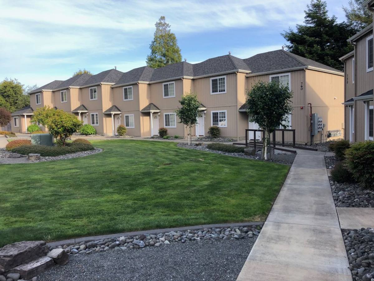 Apartment for rent at 750 Bayside Rd, Arcata, CA 95521