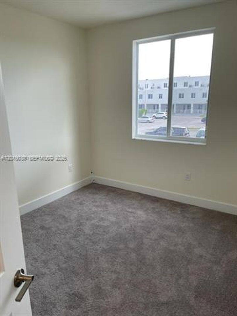 Townhouse for rent at 6450 NW 102 Path, Miami, FL 33178
