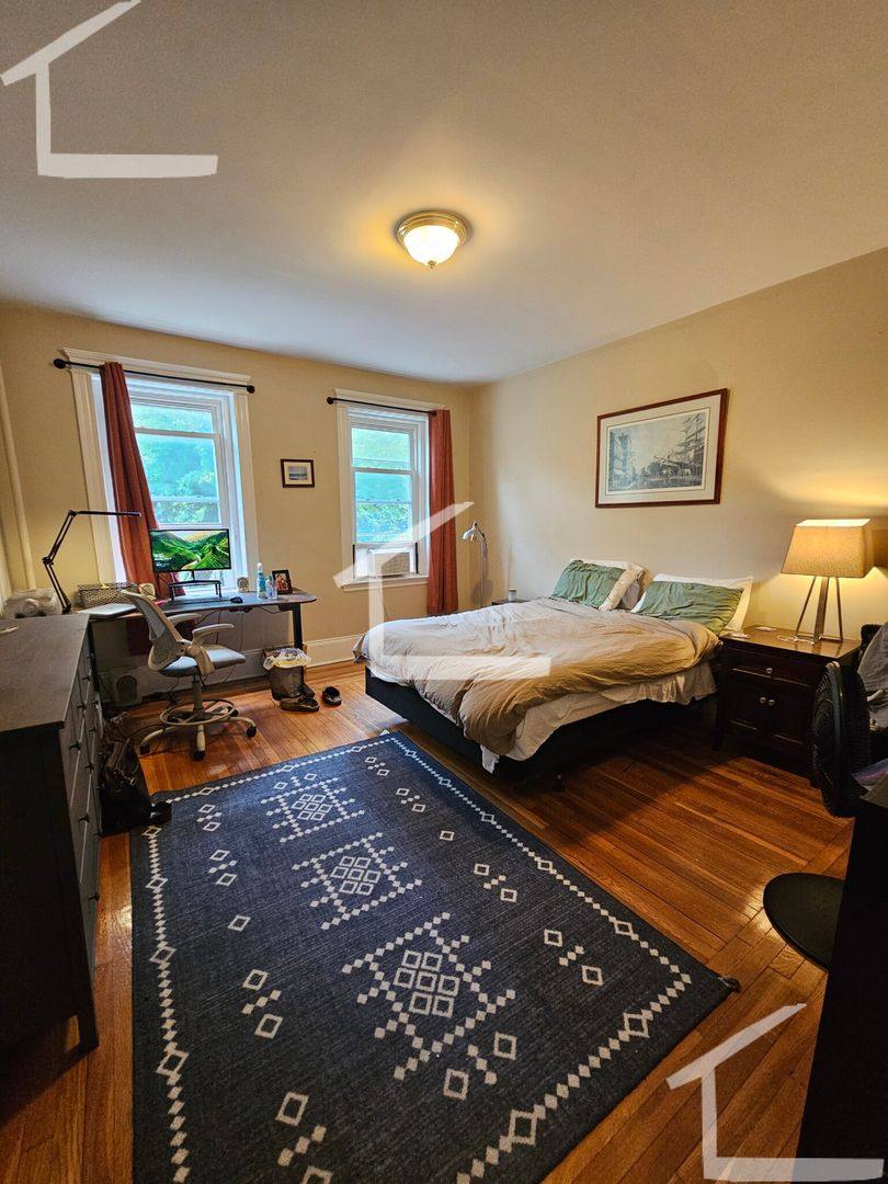 Condo for rent at 9 Euston St #2, Brookline, MA 02446