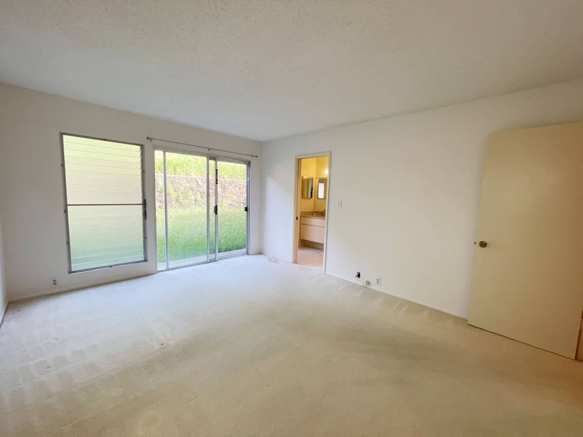 House for rent at 971 Wainiha St, Honolulu, HI 96825
