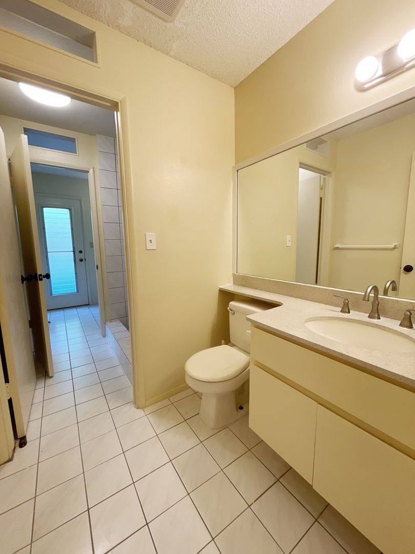 House for rent at 971 Wainiha St, Honolulu, HI 96825